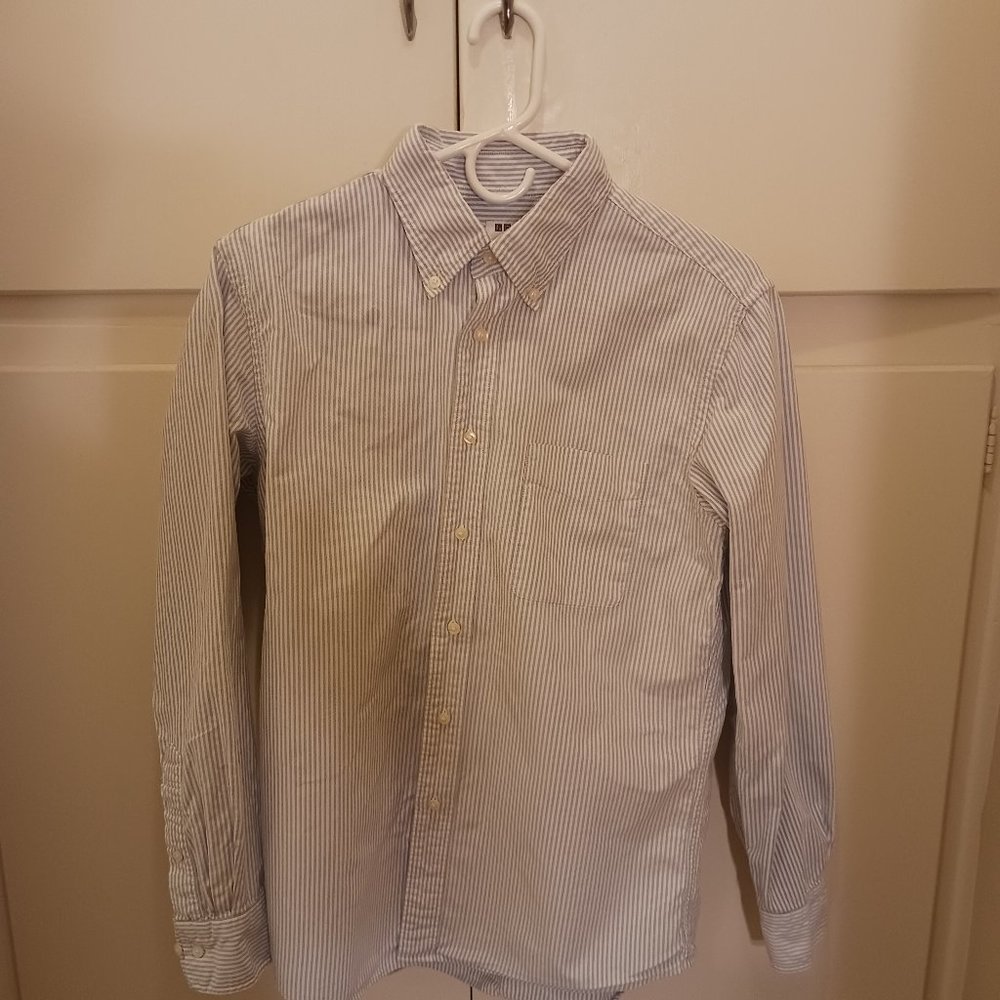 Uniqlo striped oxford